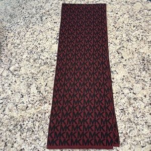 Michael Kors MK Scarf Maroon and Black very stylish!